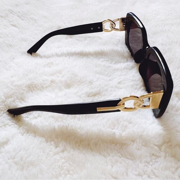 Camille Black Oversized Square Sunglasses - Picture 7 of 11